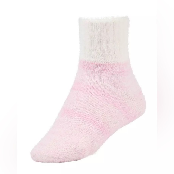 Northeast Outfitters Girls Cozy Cabin Socks Pink and White in Color Size 10k-4 - Picture 3 of 3